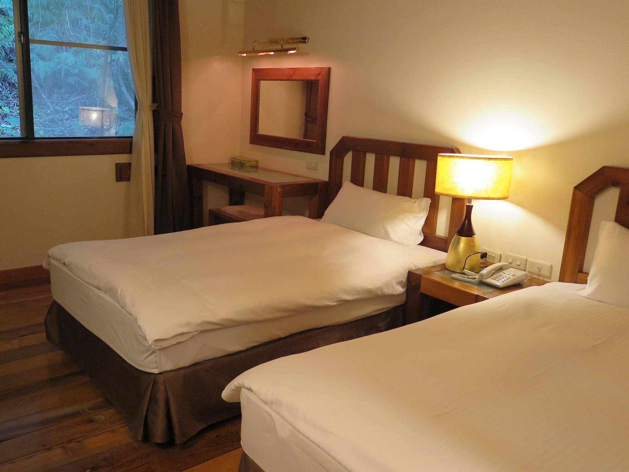 Chilan Hotel Đại Đồng Ngoại thất bức ảnh